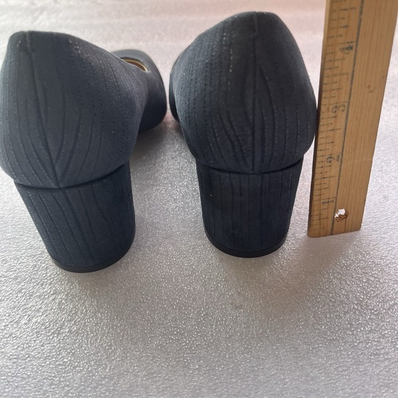 Alex Marie Soft Square Toe Seaport Navy 2" Heel Size 6 MSRP $79.99 - Picture 4 of 6